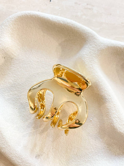 Petit Metal Claw Clips: Gold