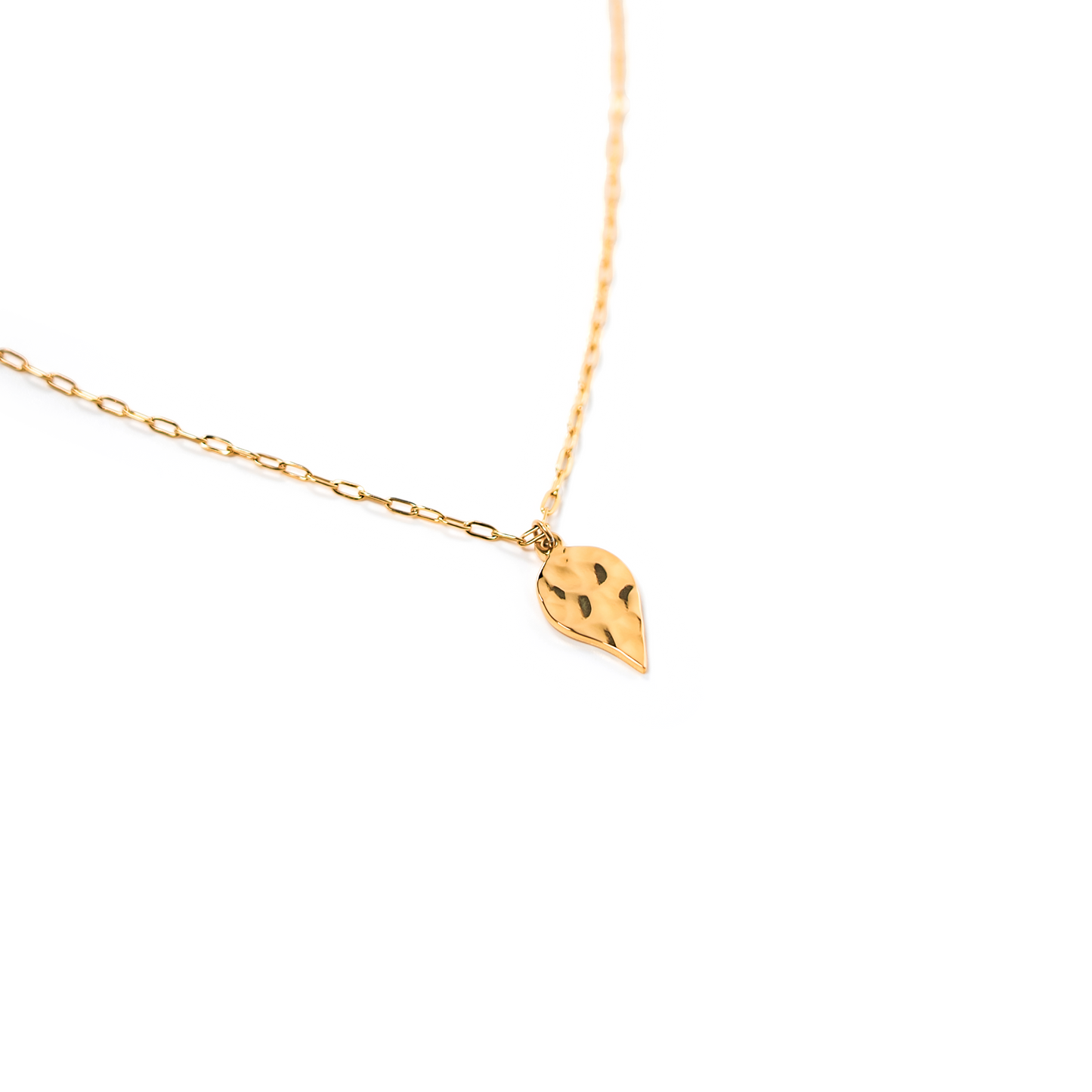 Resilience Leaf Necklace - Gold