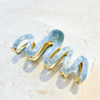 Wave Acrylic Metal Claw Clip: Blue