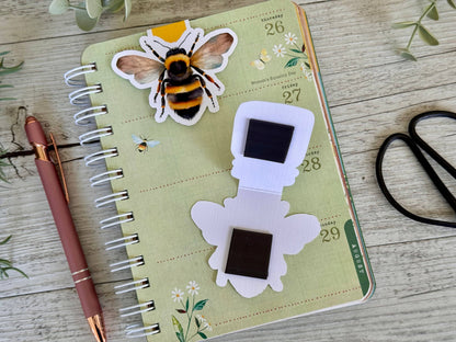 MAGNETIC BOOKMARK: Bee & Honey