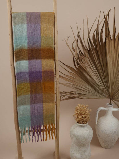 Fluffy Oversized Scarf - Alaska - Nectar