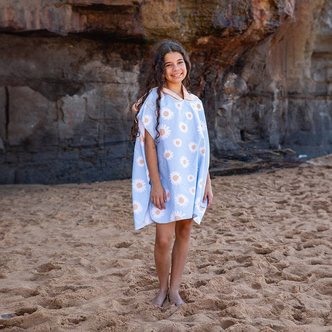 Sand Free Kids Hooded Towel - Daisy: Large (7-11 yrs）
