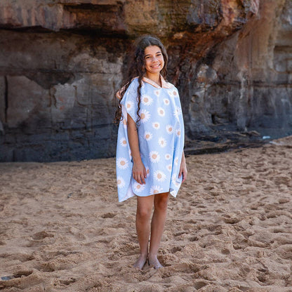 Sand Free Kids Hooded Towel - Daisy: Large (7-11 yrs）